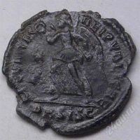 Лот: 1227711. Фото: 2. Древний Рим. Денарий. 4-й век... Монеты