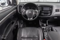 Лот: 19335429. Фото: 12. Mitsubishi Outlander, III 2.4...