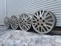 Лот: 25349715. Фото: 3. Комплект Оригинальных Литых дискoв... Авто, мото, водный транспорт