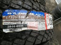 Лот: 11395000. Фото: 2. Автошины R 16 325/80 LT 124/121S... Шины, Диски