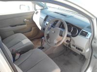 Лот: 5713833. Фото: 4. Срочно Nissan Tiida 2005 г.