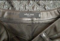 Лот: 25857947. Фото: 3. Брюки женские кожзам L. Одежда, обувь, галантерея