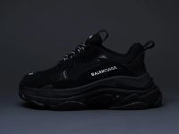 Лот: 12695330. Фото: 4. Кроссовки Balenciaga Triple S... Красноярск