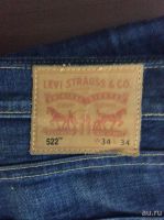 Лот: 8412249. Фото: 2. Джинсы Levi's 522. Мужская одежда