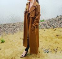 Лот: 11770214. Фото: 3. Плащ-пыльник с отделкой из натуральных... Одежда, обувь, галантерея