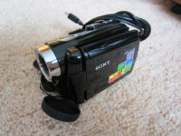 Лот: 7105680. Фото: 2. Видеокамера sony hdr cx110e. Фото, видеокамеры, оптика