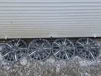 Лот: 24972371. Фото: 2. Комплект Оригинальных колпаков... Шины, Диски