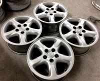 Лот: 14425694. Фото: 5. Б\П по РФ Оригинал Toyota R16...