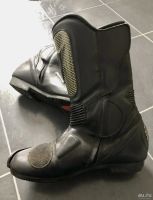 Лот: 18096499. Фото: 2. Мотоботинки Dainese 40. Мототехника