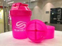 Лот: 10774872. Фото: 2. Шейкер SmartShake Neon pink 600... Спортивные товары