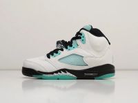 Лот: 20236351. Фото: 2. Кроссовки Nike Air Jordan 5. Женская обувь