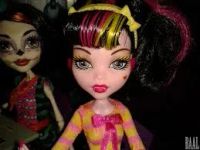 Лот: 5061593. Фото: 4. Draculaura Doll (Дракулура) Дракулаура... Красноярск