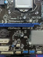 Лот: 25334544. Фото: 2. Материнская плата Asrock H61M-DGS... Комплектующие