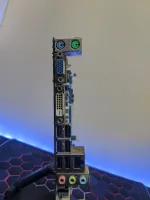Лот: 25334544. Фото: 4. Материнская плата Asrock H61M-DGS... Красноярск