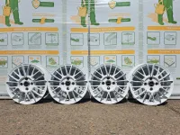 Лот: 25520047. Фото: 2. Комплект Оригинальных Литых дисков... Шины, Диски