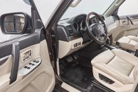 Лот: 21980405. Фото: 14. Mitsubishi Pajero 2017