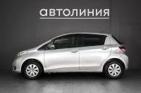 Лот: 21637215. Фото: 3. Toyota Vitz, III (XP130) 1.0 CVT... Красноярск