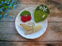 Лот: 11678325. Фото: 2. Брошь "Банан" - ручная работа. Ручная работа