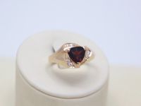 Лот: 14231691. Фото: 6. ЗОЛОТЫЕ СЕРЬГИ С ГРАНАТОМ 4,77...