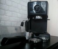 Лот: 8417058. Фото: 3. Кофеварка Delonghi рожковая с... Бытовая техника