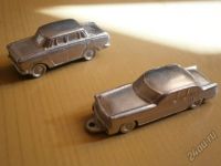 Лот: 5924844. Фото: 2. 2 авто из набора (брелки) СССР. Моделизм