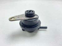 Лот: 24773328. Фото: 6. Клапан вакуумный Mazda Demio 1998...