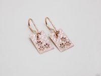 Лот: 12872332. Фото: 3. ЗОЛОТЫЕ СЕРЬГИ 1,79 ГРАММ. Красноярск