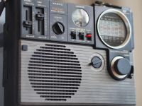 Лот: 4637587. Фото: 7. Винтажный японский радиоприемник...