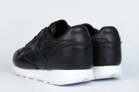 Лот: 16908437. Фото: 5. Кроссовки Reebok Classic Leather...