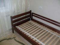 Лот: 4723013. Фото: 3. Кровать в детскую из массива. Мебель