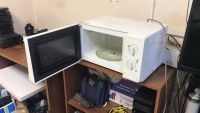 Лот: 21276175. Фото: 2. Микроволновка Samsung MW71ER Б... Мелкая бытовая техника