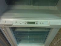 Лот: 2939569. Фото: 3. Холодильник Electrolux (встраиваемый... Бытовая техника
