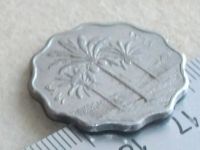 Лот: 19918301. Фото: 3. Монета 10 филс Ирак 1979 пальмы... Коллекционирование, моделизм