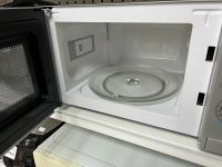 Лот: 18929483. Фото: 2. Микроволновка Midea mm720cpi-s... Мелкая бытовая техника