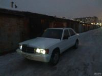 Лот: 8524709. Фото: 3. Mercedes-Benz E190. Красноярск