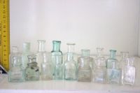Лот: 7877836. Фото: 3. бутыльки старенькие разные стекло... Коллекционирование, моделизм