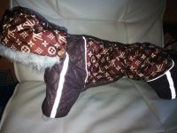 Лот: 16094590. Фото: 2. Костюмчик для собаки Louis Vuitton. Животные и уход