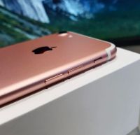 Лот: 10822272. Фото: 5. iPhone 7 32GB розовый в идеальном...