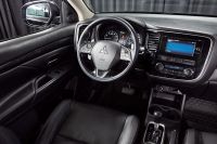Лот: 24347275. Фото: 9. Mitsubishi Outlander 2016