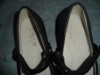 Лот: 11156872. Фото: 4. Черные туфли на девочку 34 размер... Красноярск