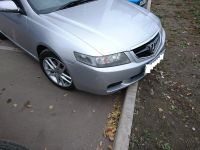 Лот: 10681076. Фото: 2. Бампер решетка Accord. Автозапчасти