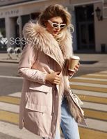 Лот: 21024193. Фото: 4. Парка Polly с мехом енота Sesso. Красноярск