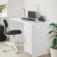 Лот: 9185095. Фото: 2. Письменный, рабочий стол белый... Офисная мебель и домашние кабинеты