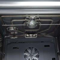 Лот: 16063729. Фото: 5. Духовой шкаф Bosch HBG36T650...