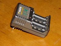 Лот: 153084. Фото: 2. Зарядное устройство Varta для... Аксессуары, расходные материалы