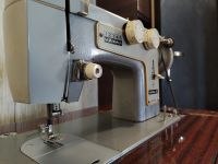 Лот: 17661599. Фото: 2. Швейная машинка Чайка- III. Мелкая бытовая техника