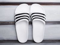 Лот: 16032593. Фото: 6. Сланцы Adidas (15400)