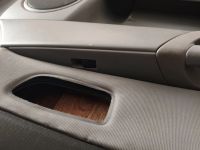 Лот: 25703306. Фото: 4. Дверные карты Mazda Axela BK. Красноярск