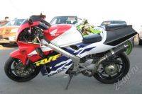 Лот: 567901. Фото: 2. спортбайк - HONDA RVF400 NC35... Мототехника