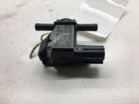 Лот: 20383346. Фото: 4. Клапан вакуумный Honda Fit 2002... Красноярск